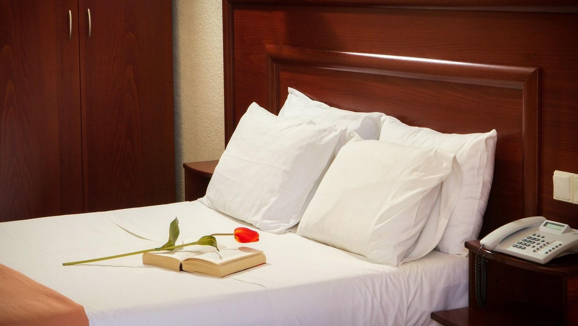 Xenios Loutra Village Beach Hotel 圣帕拉斯凯维 外观 照片